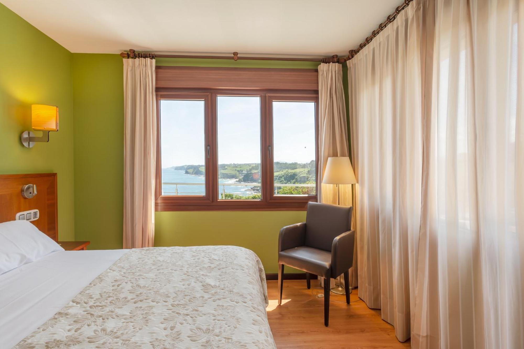 La Colina Hotel Gijón Buitenkant foto