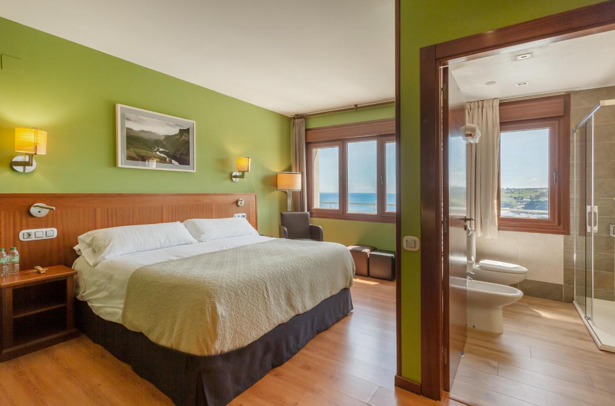 La Colina Hotel Gijón Buitenkant foto